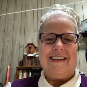 Meet your Posher, Vickie